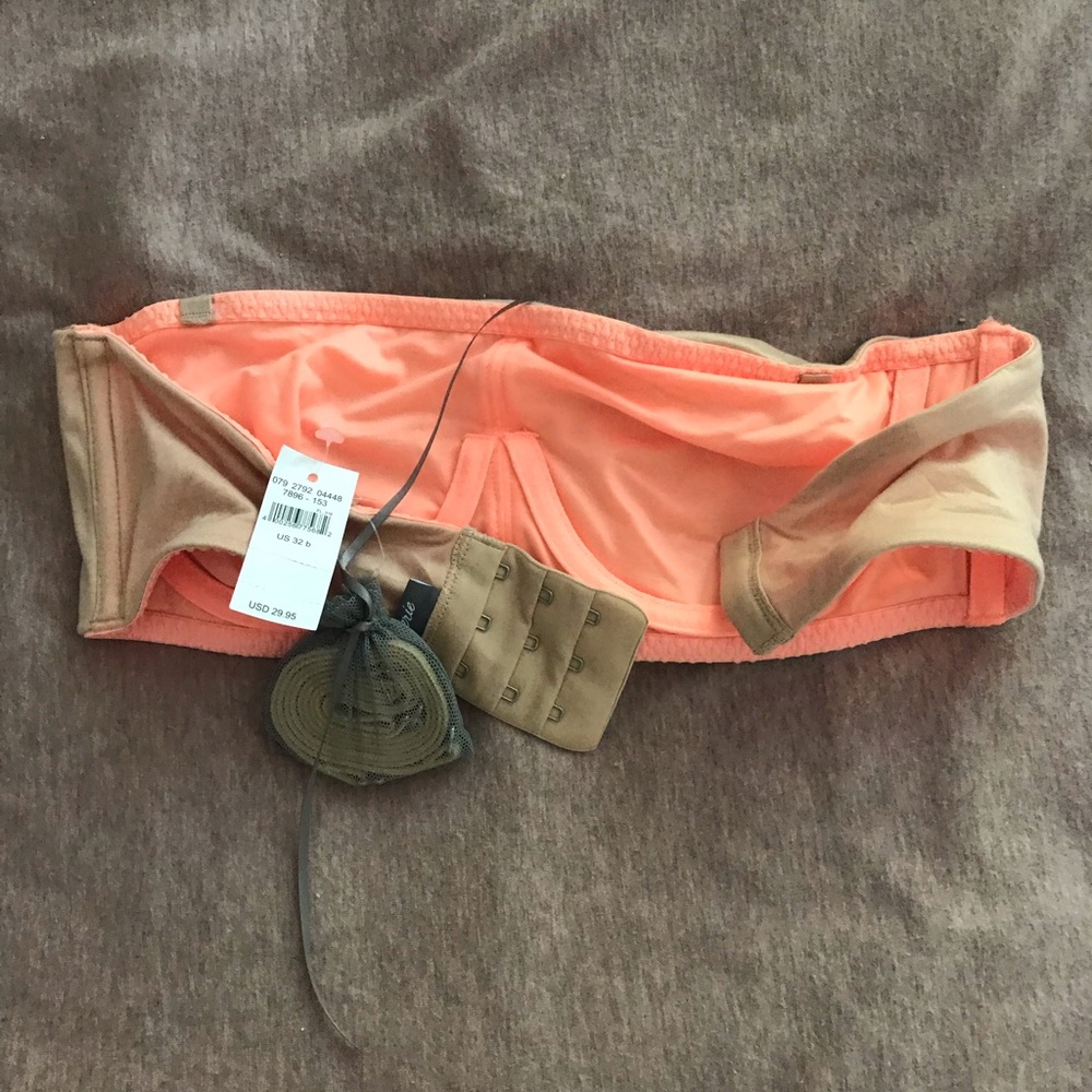 Strapless bra - Picture 2 of 2